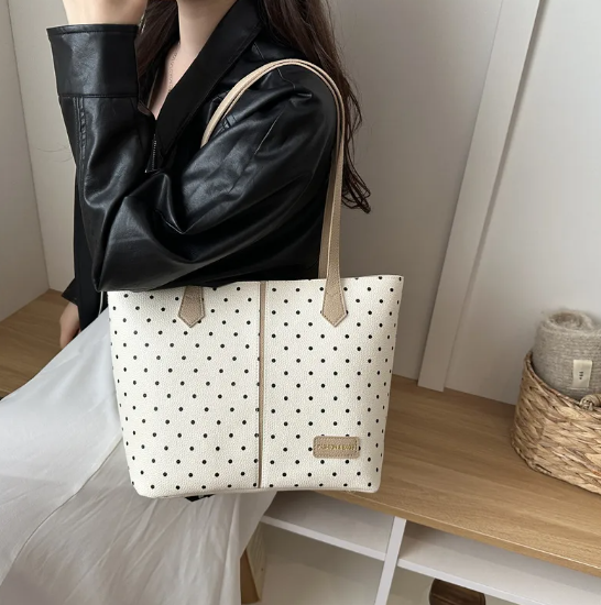 Sac Cabas Carré En Cuir Synthétique À Motifs Pois, Doté D’une Anse Supérieure Et D’une Grande Capacité